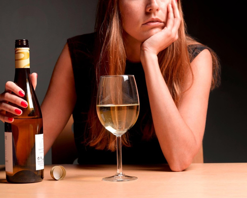 Анонимное лечение женского алкоголизма в Завитинске